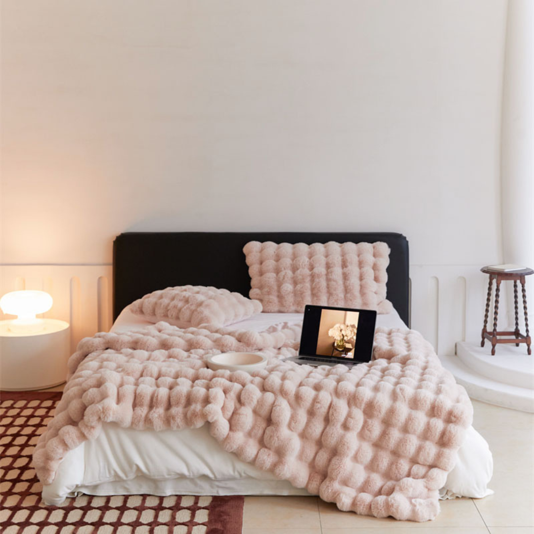 Toscana Allure Paris™ cocoon blanket